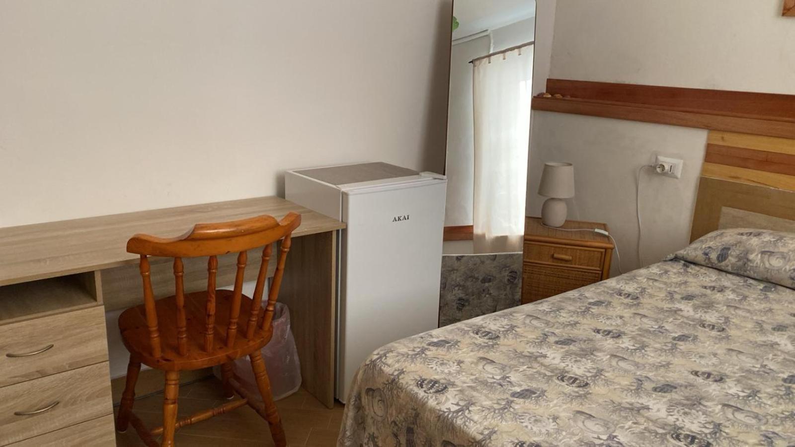 Tripoli Bed and Breakfast Anzio Exteriör bild
